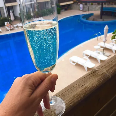 아파트 Summer In Viyana 네세부르